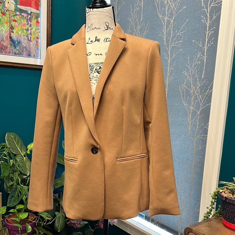 Tan Tailored Blazer with Notched Lapels